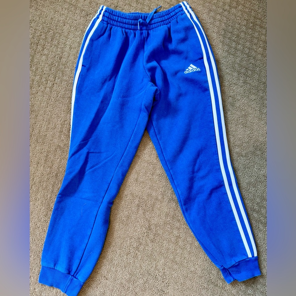 Men’s Addidas cotton joggers. Size small.